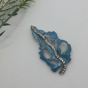 Vintage Brooch Jewely, 1960's Blue Pin On