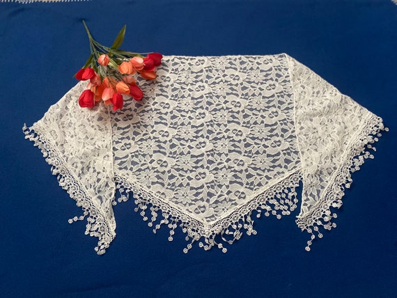 Vintage White Lace Shawl, Lace Wedding Shawl, Bri… - image 1