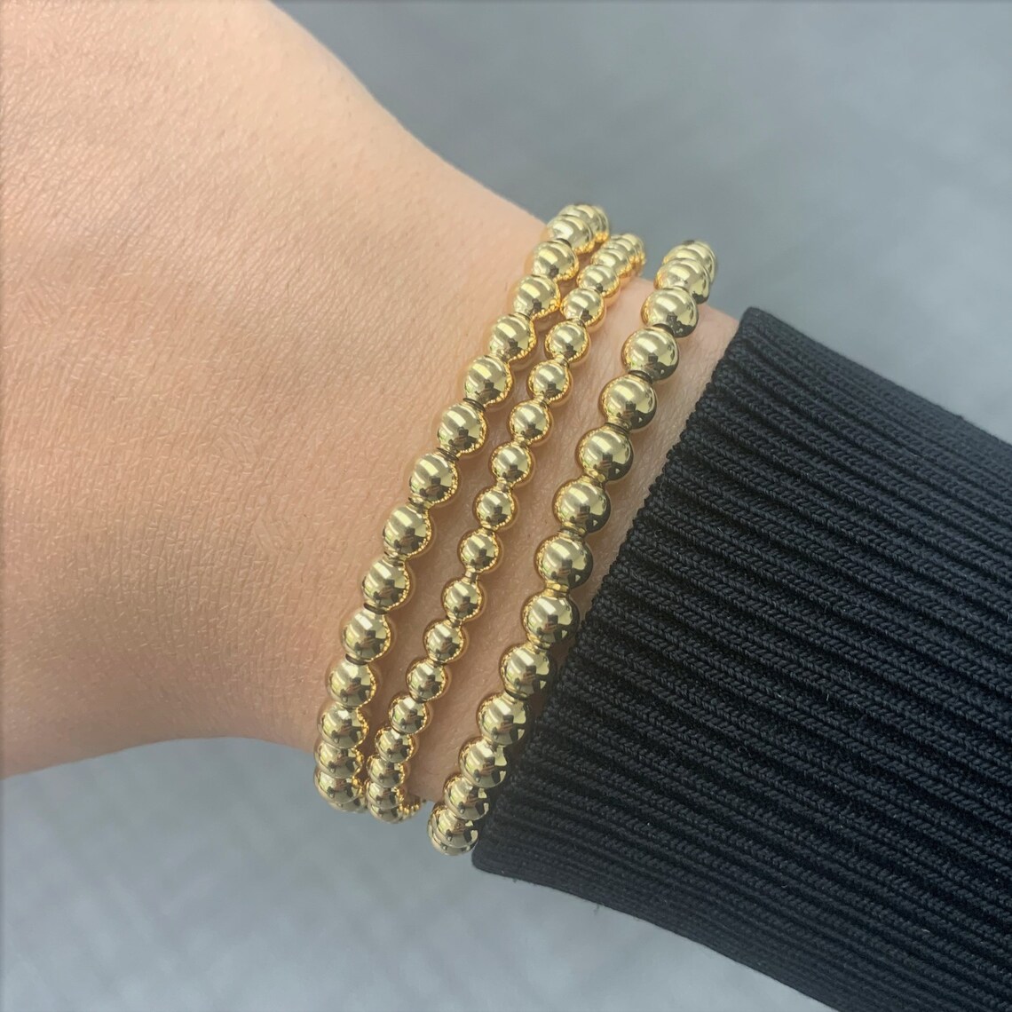18k Gold 4mm & 5mm Stretch Bead Bracelet / Yellow Gold Beaded Stretch ...