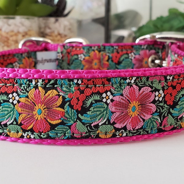 Dog Collar, 1" Dog Collar, Floral Dog Collar, Hibiscus Flower Dog Collar, Hibiscus Flower Dog Collar, Metal Buckle Collar, Martingale