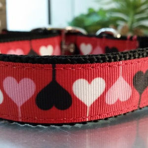 Valentines Dog Collar, Hearts Dog Collar, Holiday Dog Collar, 1 inch wide Valentine&#39;s Day Dog Collar, Valentine&#39;s Collar, Hearts Dog Collar