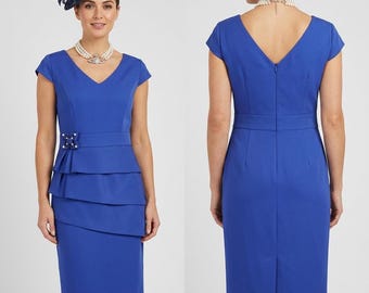 Vestido Ella Boo azul de novia con capas y detalle de lazo de pedrería, manga corta, largo hasta la rodilla, talla 14