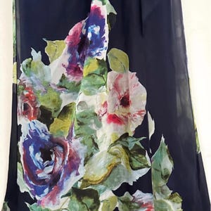 Exquisito vestido largo maxi azul marino con estampado floral de Adrianna Papell para la madre de la novia/el novio, talla 8 imagen 13