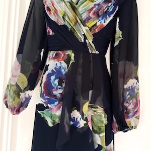 Exquisito vestido largo maxi azul marino con estampado floral de Adrianna Papell para la madre de la novia/el novio, talla 8 imagen 12