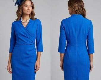 Abito da sposa blu royal a maniche a 3/4, lunghezza al polpaccio, taglia 16, della Pretty Dress Company.
