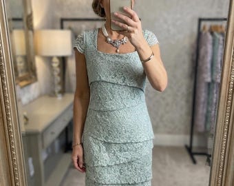 Gina Bacconi mint lace subtle glitter layered mother of the bride/groom dress 10
