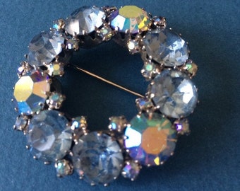Weiss brooch c 1960 (unsigned)