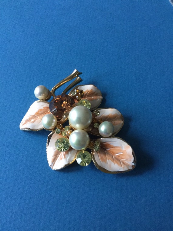 Corocraft Enamel brooch c1950