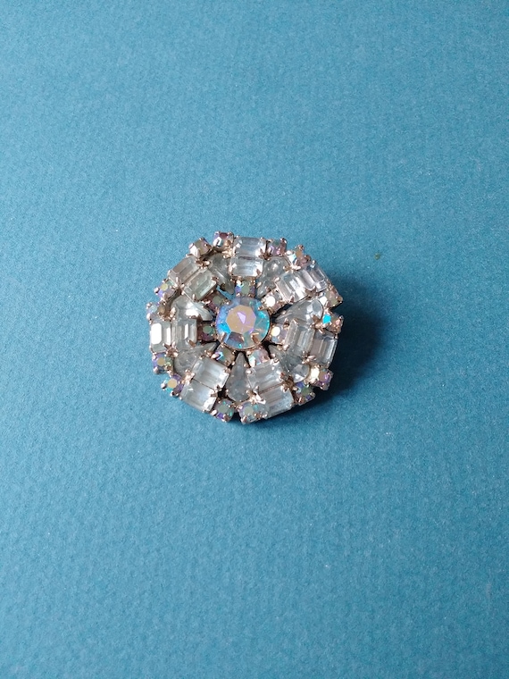 Weiss pale blue rhinestone brooch c1950 - image 1