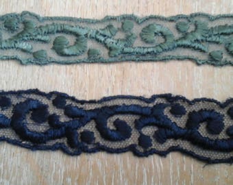 Tulle embroidered with silk ribbon