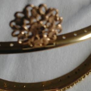 Estructura de bolso vintage de 13 cm de ancho en metal dorado, se vende individualmente