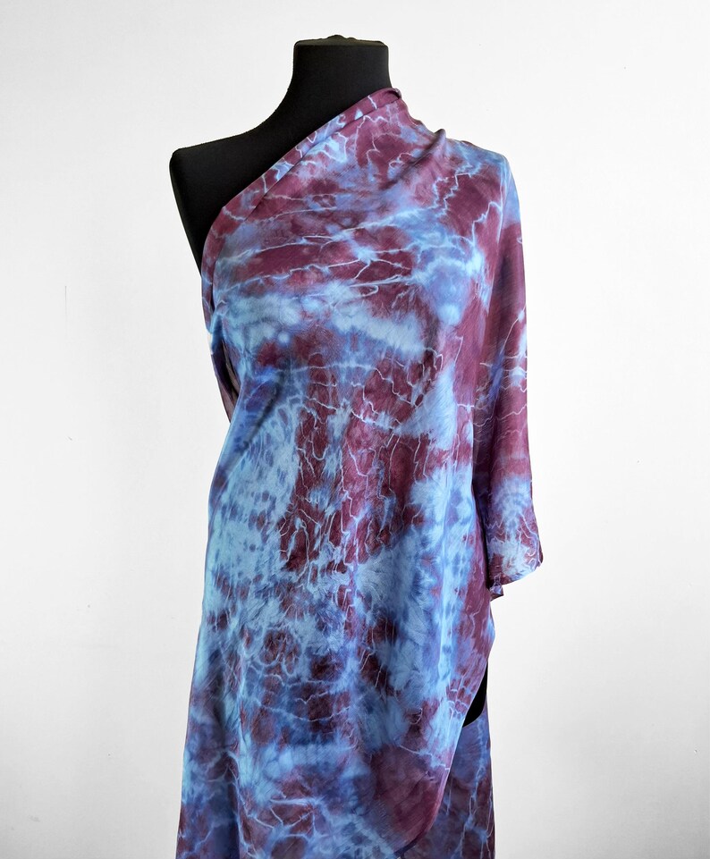 Bufanda de seda teñida a mano en azul claro marsala, chal batik 100% seda natural imagen 19