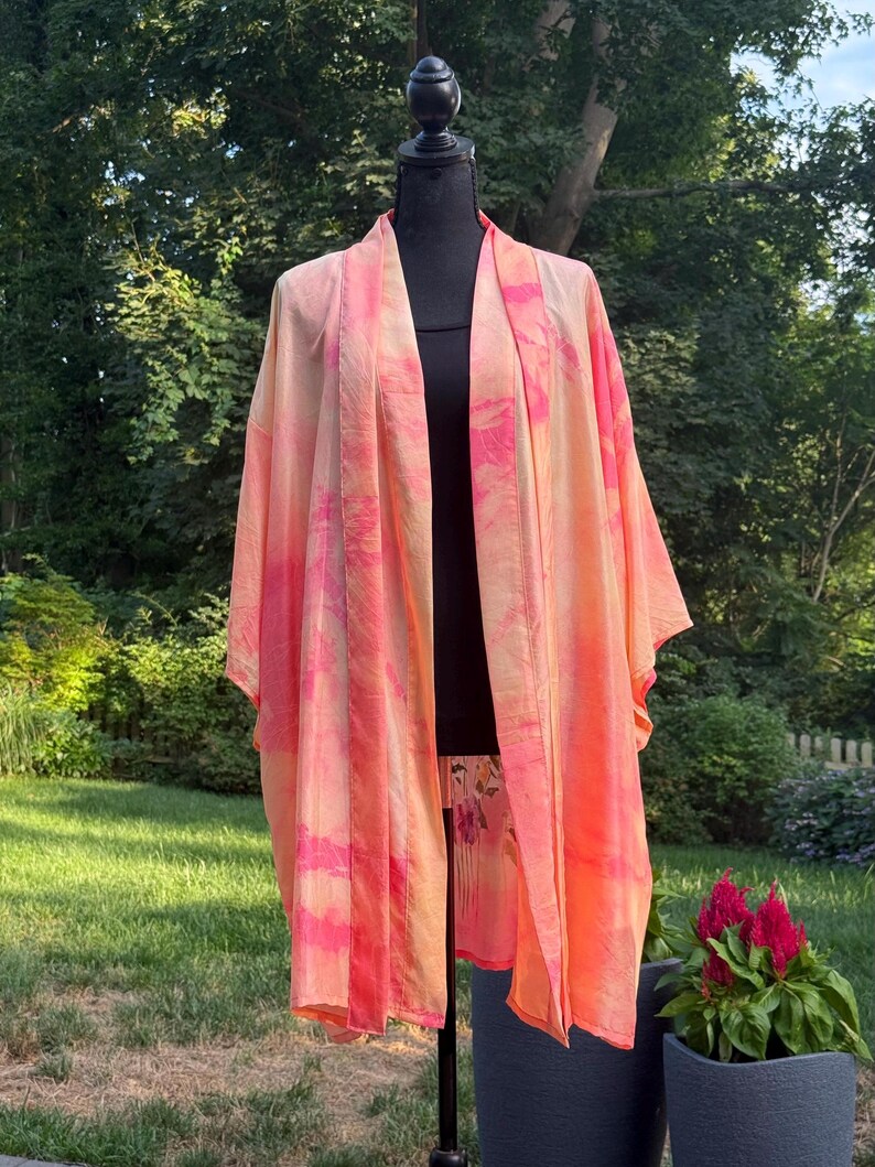 Painted Robe Pink Peach Flowers Hand Painted Silk Kimono Robe – Floral Art Silk ...