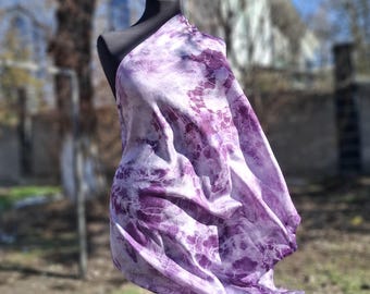 Bufanda de seda morada pintada a mano, chal ligero de batik de seda 100% morera.