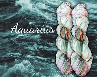 Aquarius Hand