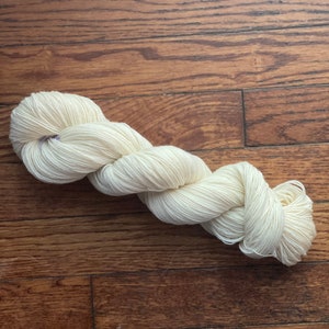 Natural Skeins & Accessories