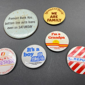 6 Miscellaneous Vintage Pin Back Buttons