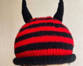 Bonnet Devil Beanie noir et rouge