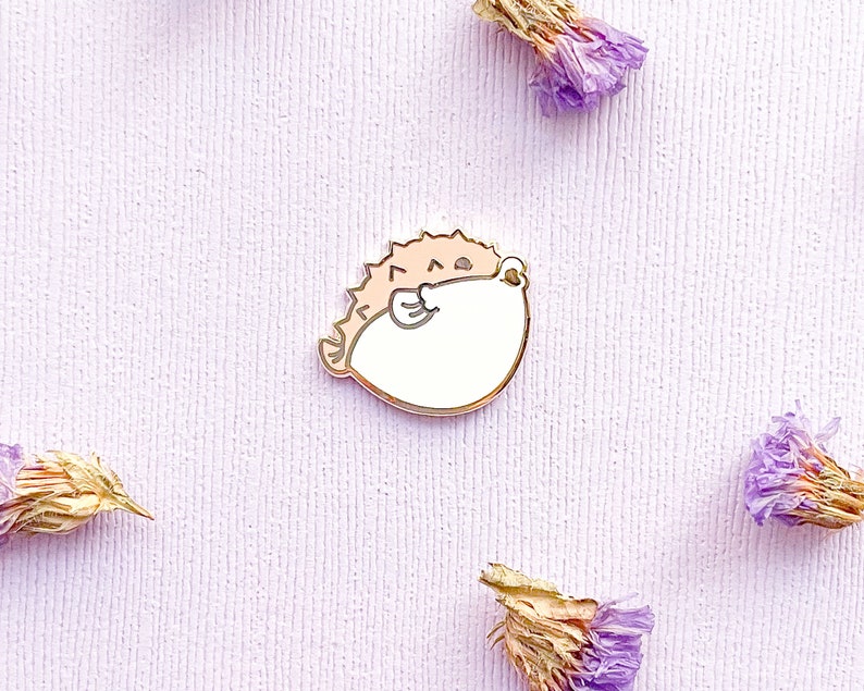 Mini Pufferfish Fish Needle Minder image 9