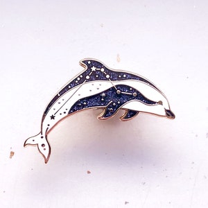 Horologium Constellation Hourglass Dolphin Pin