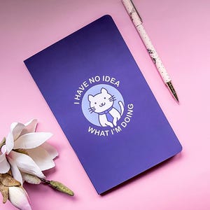 I Have No Idea What I&#39;m Doing Cat Dotted Pages Notebook