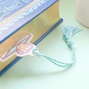 Sagely Green Stack of Books Reading Tracker Bookmark With Green Tassel image 6