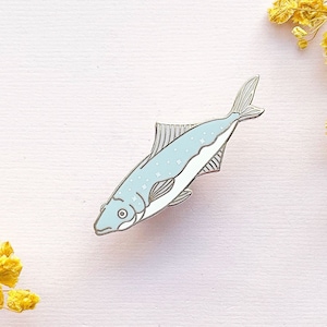 Alarmed Fish Enamel Pin