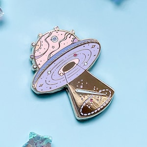 Space Crafter Needle Minder