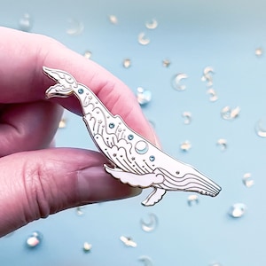 Star Surf Humpback Whale Enamel Pin (Sea and Sky)