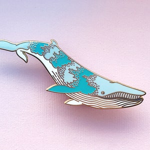Bioluminescence Bryde&#39;s Whale Glow in the Dark Enamel Pin