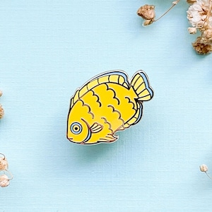 Tiny Lemonpeel Angelfish Enamel Pin