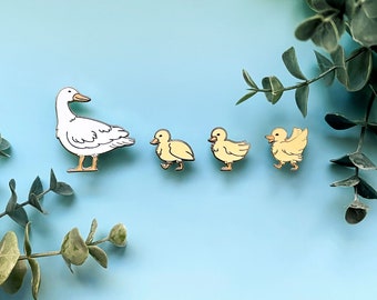 Mother Duck and Ducklings Enamel Pin Set