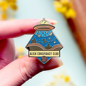 Alien Conspiracy Club Enamel Pin