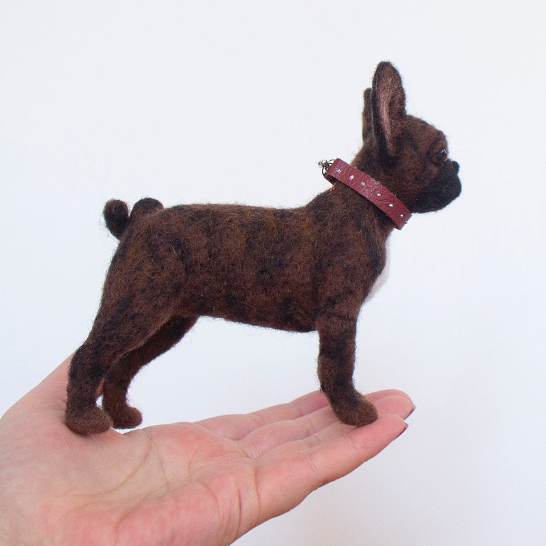 frenchie dog statue