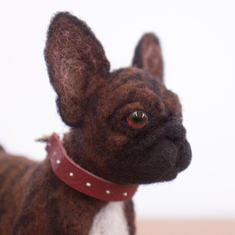 frenchie dog statue