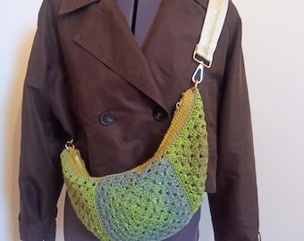 Bolso de hombro verde estilo boho chic de crochet, bolso de mujer hecho a mano, bolso artesanal de moda, bolso ligero de verano, regalo original para mujer.