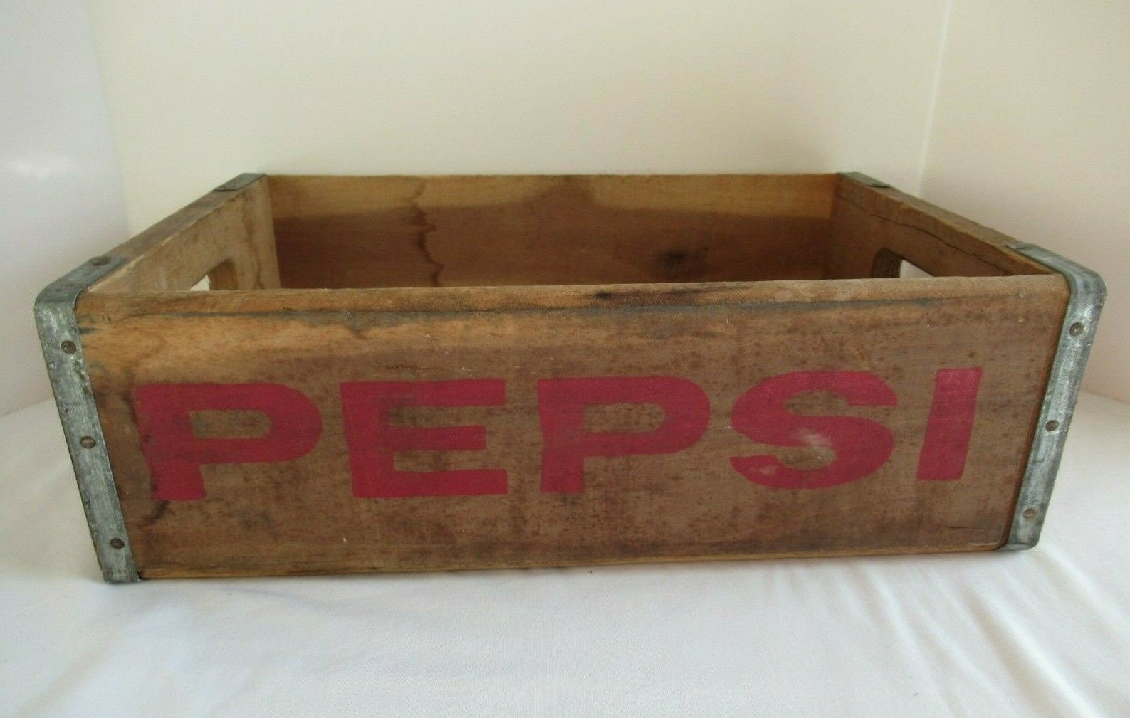Vintage Kecksburg Pennsylvania Red Pepsi Cola Wood Crate, 18