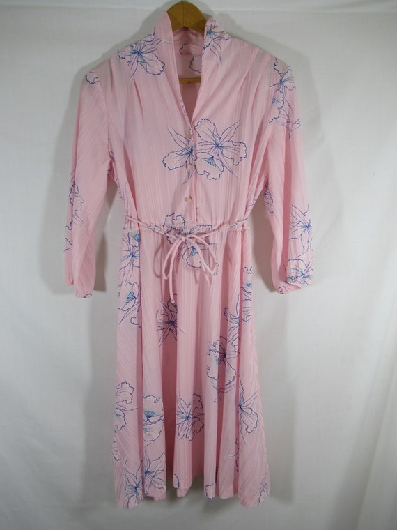Vintage 70s Pink Polyester Lightweight Midi Dress… - image 1