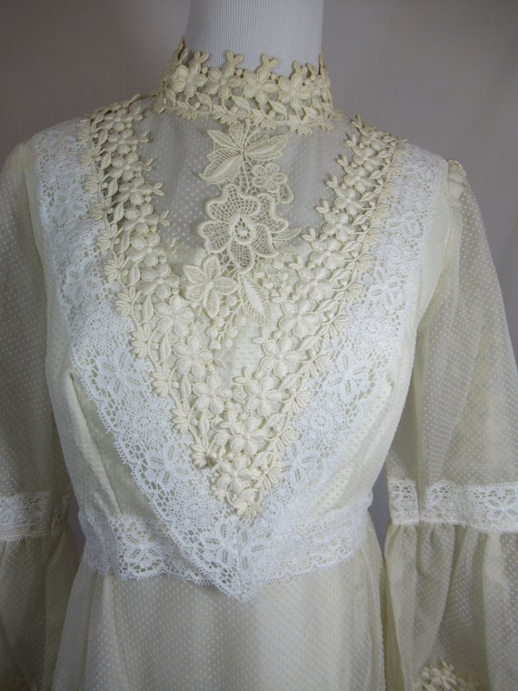 Vintage 70s Swiss Dot Prairie Wedding Dress, High… - image 3