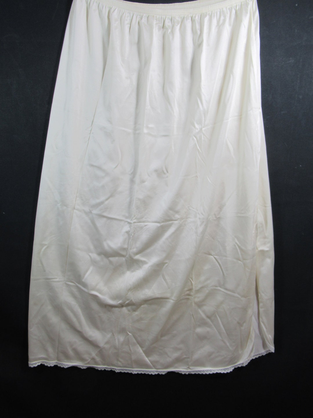 Vintage Vanity Fair Nylon Long Skirt Slip With Lace Size L - Etsy