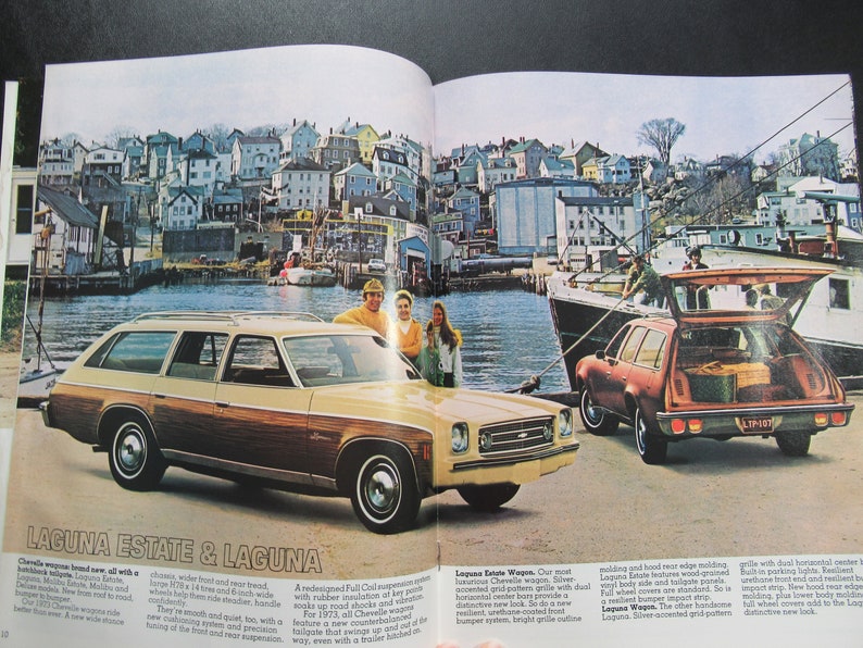1973 Chevrolet Station Wagon Suburban Blazer Brochure, Vintage Chevy Advertising image 4