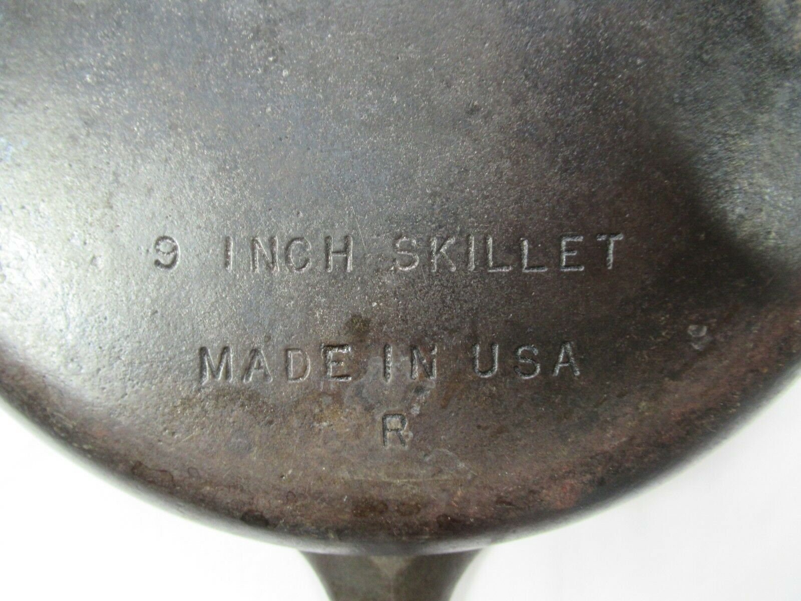 I didn't know they made 9 inch skillets : r/castiron