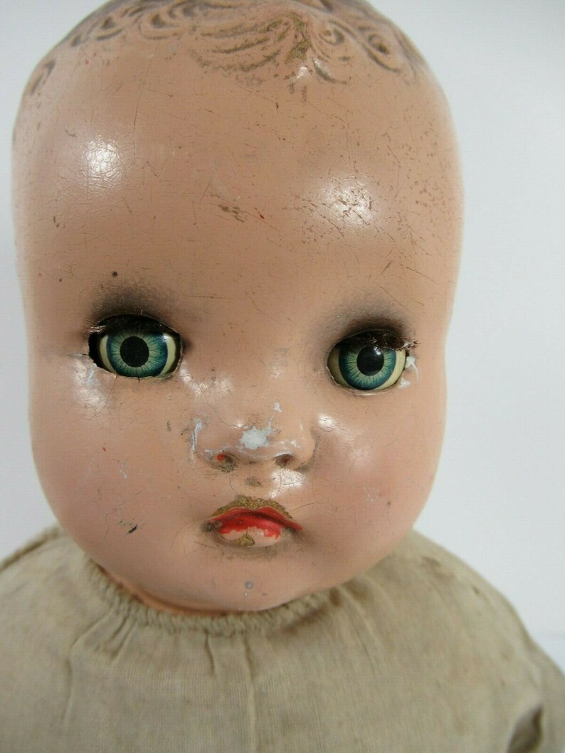 moving eyes doll