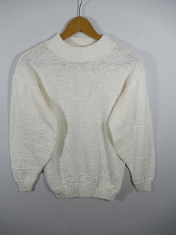 Vintage 80s Geometric White Mock Neck Pullover Swe