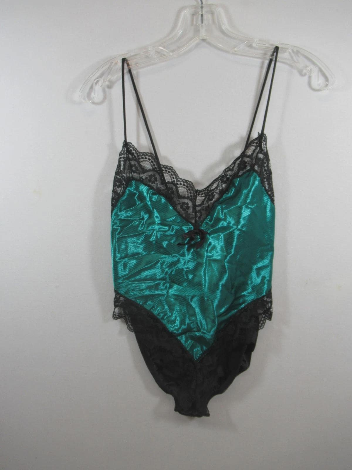 Update--Issue 144, image size:1200x1600