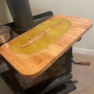Alligator charcuterie board STL Digital file, Alligator 3 D model epoxy version, 24 inch x 14 inch serving board model for CNC.