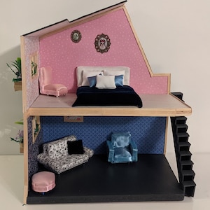 mini house, traditional doll house