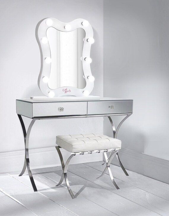 Vogue Curved Lighted Glam Vanity Mirror Led Makeup Hollywood Plug In And Bulbs Only Items Included