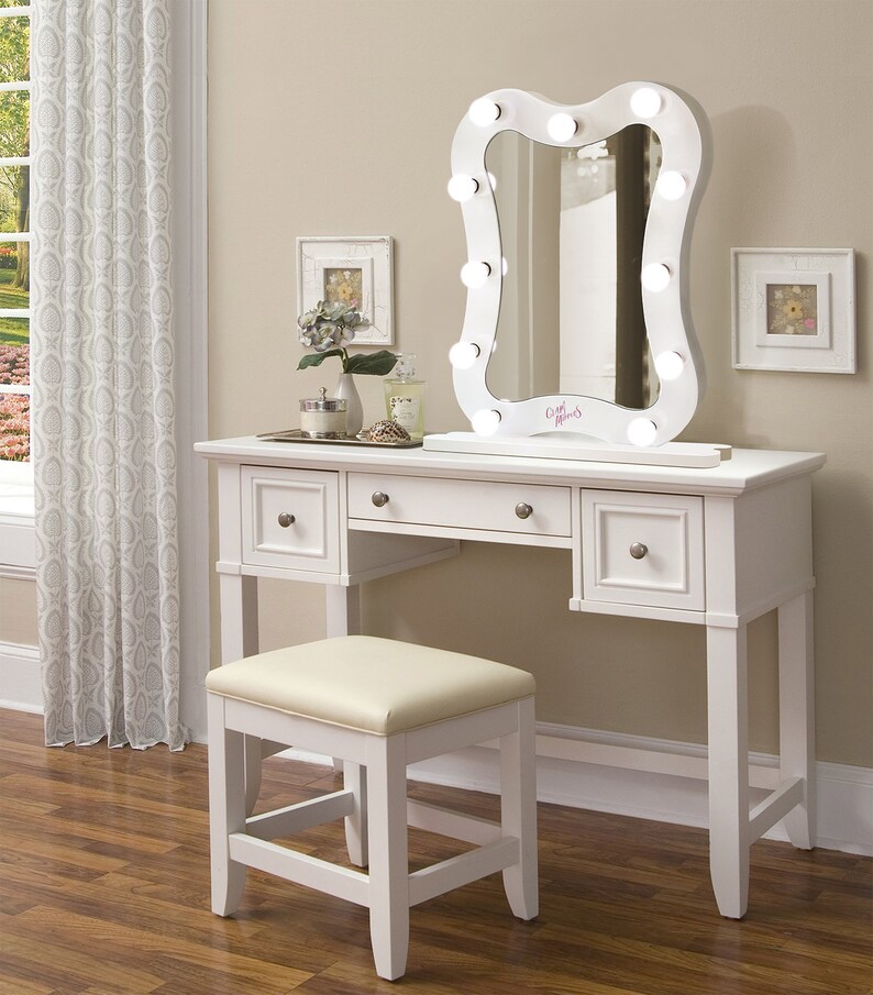 Vogue Lighted Glam Vanity Hollywood Mirror Led Makeup Mirror Etsy