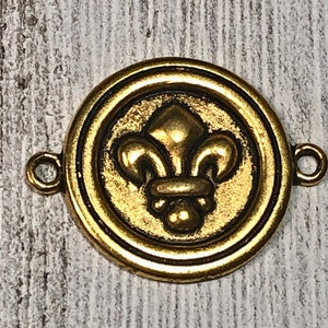 Fleur de Lis Connectors, 24x18mm Gold Tone Charms, French Lily Symbol, One-Sided, 10 Pieces